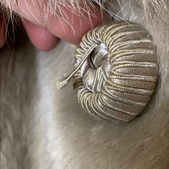 Host Fav 🎉 Beautiful vintage fox fur collar coat Firm Price - Picture 7 of 11